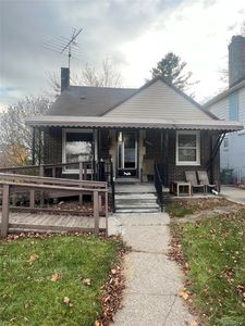 15571 White Ave, Allen Park, MI, 48101