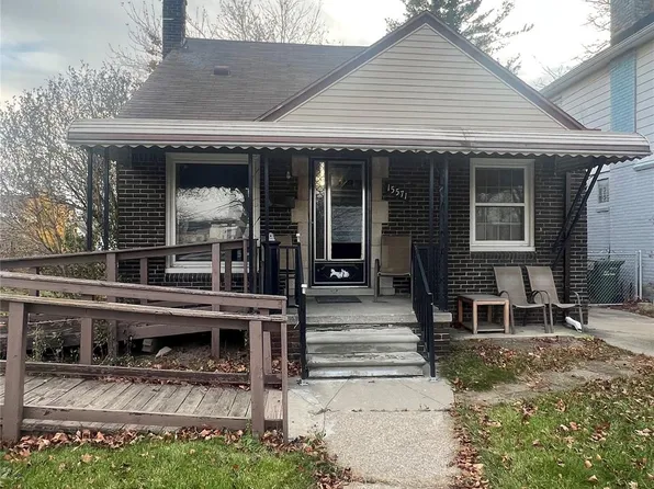 15571 White Ave, Allen Park, MI 48101