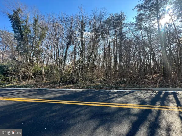 18106 Beech Ln, Accokeek, MD 20607