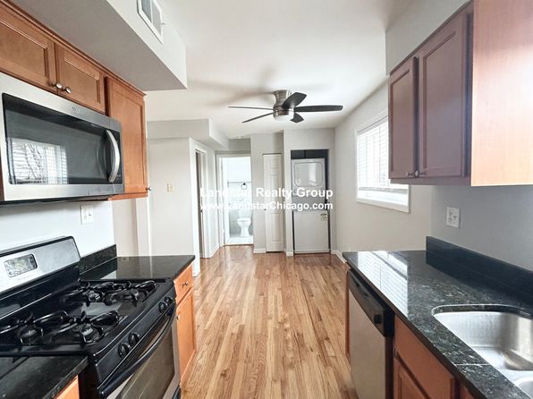 2214 W Touhy Ave APT 2E