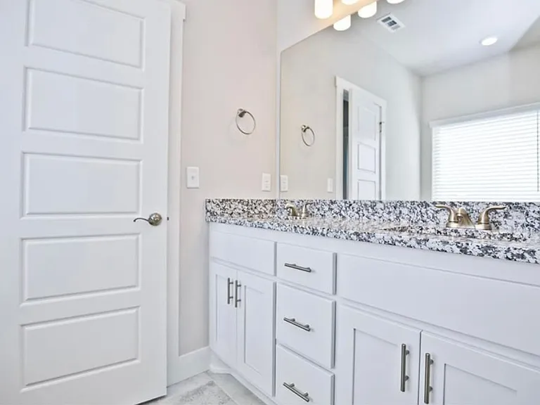 3604 Brittany Rd — Photo 10