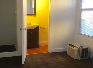 312 E 197th St #3, Bronx, NY 10458