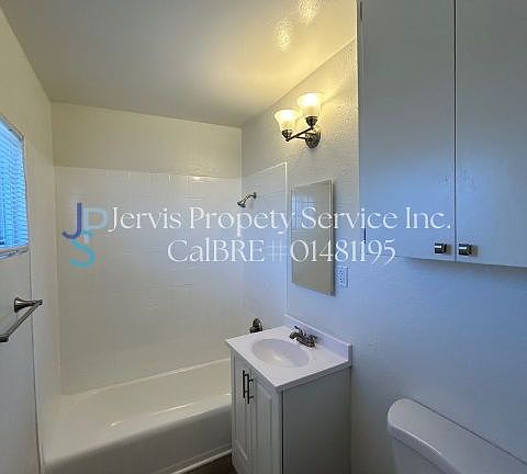 5th image of 11918 Sproul St #2-H