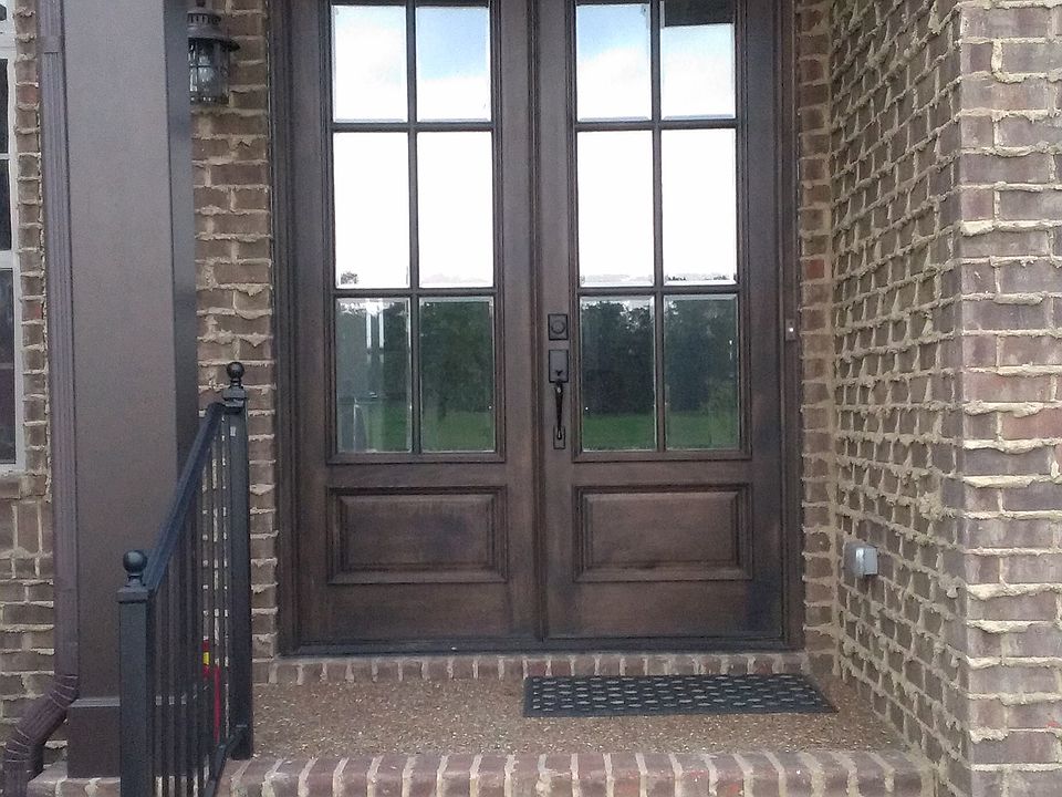 2nd image of 1505 Foxland Dr