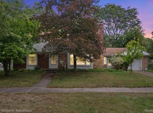 15086 Delaware Ave, Redford, MI 48239