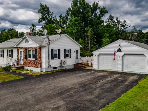 4 Scott Avenue, Fairfield, ME 04937