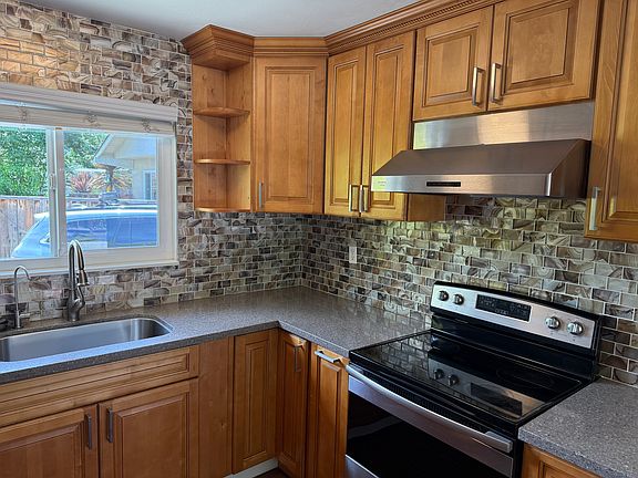 2nd image of 4667 Whitwood Ln