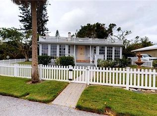 6917 Bayside Dr, Longboat Key, FL 34228