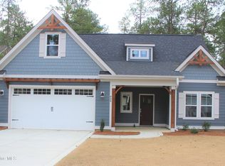 400 Legacy Lakes Way, Aberdeen, NC 28315