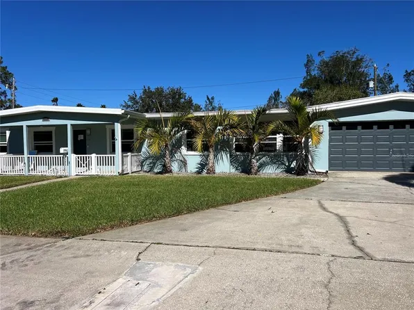 205 81st Ave NE, Saint Petersburg, FL 33702