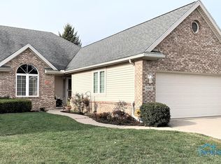 5847 Heidaway Ln, Sylvania, OH 43560