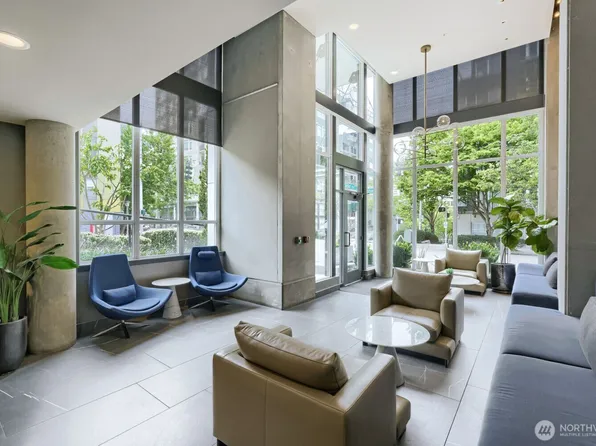 76 Cedar Street #1109, Seattle, WA 98121
