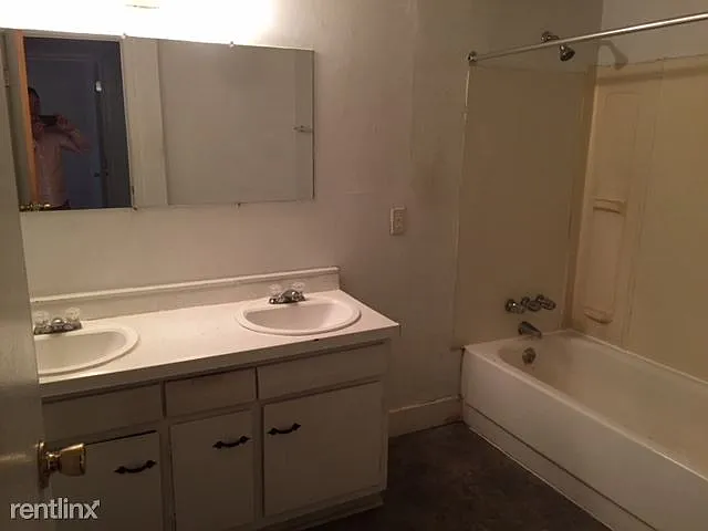814 bath