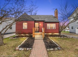 176 Chippewa Rd, Pontiac, MI 48341