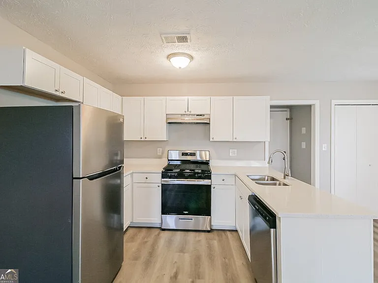 721 Pepperwood Trl — Photo 8