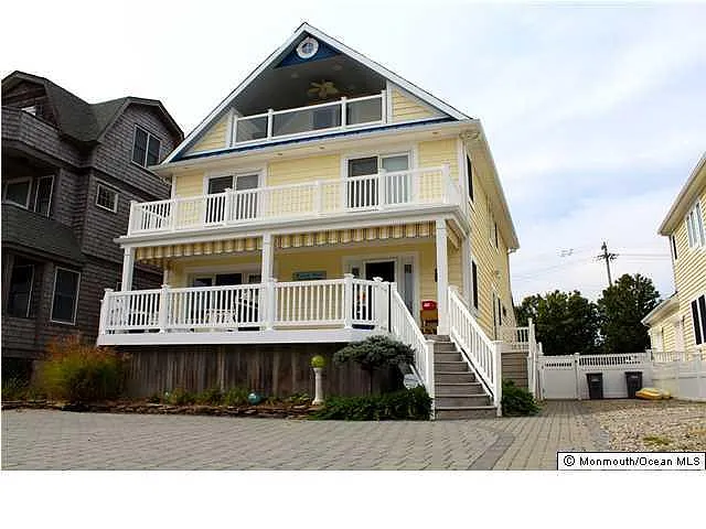 1705 Beacon Ln photo 1