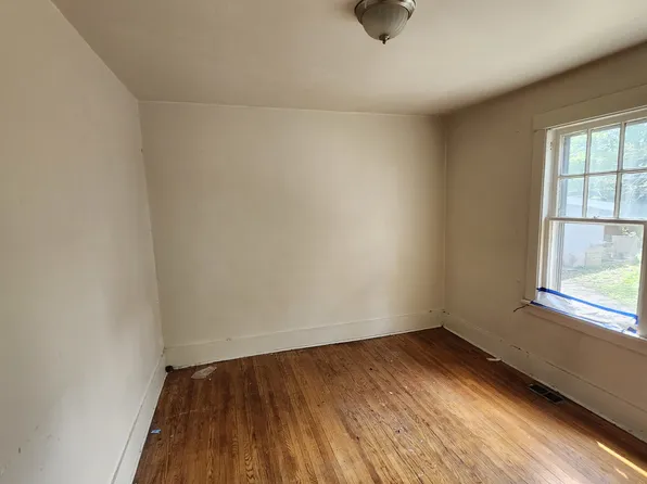 535 Parsells Ave #1, Rochester, NY 14609