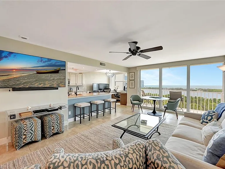 5550 Heron Point Dr #703 — Photo 3