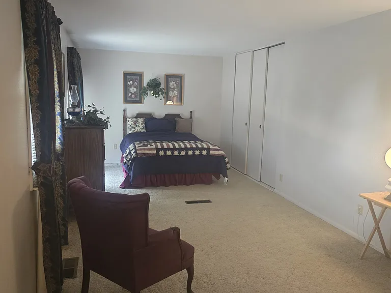 53 Swainford Dr — Photo 4
