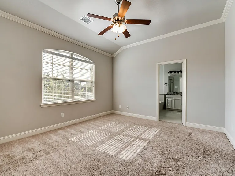 923 Whitehall Dr — Photo 19