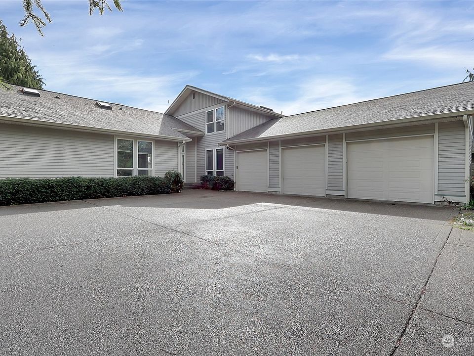 1st image of 26006 9th Avenue Ct E