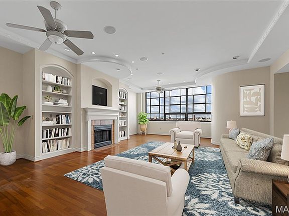 3rd image of 400 S 14th St APT 1115