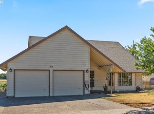 534 Willamina Ave, Forest Grove, OR 97116