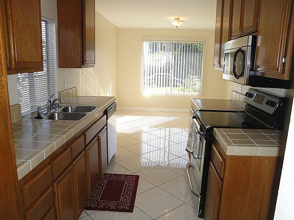 2nd image of 11192 Scannell Ct