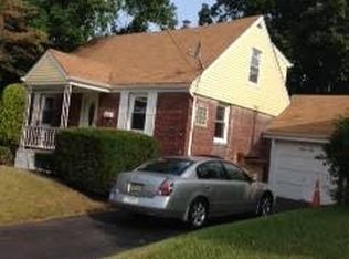 39 Byrne Pl, Bergenfield, NJ 07621