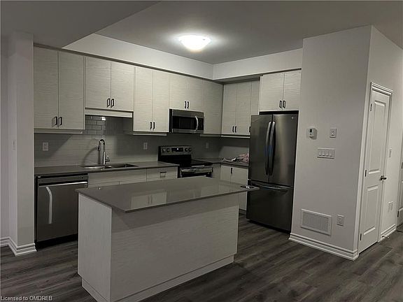 5th image of 461 Blackburn Dr #21