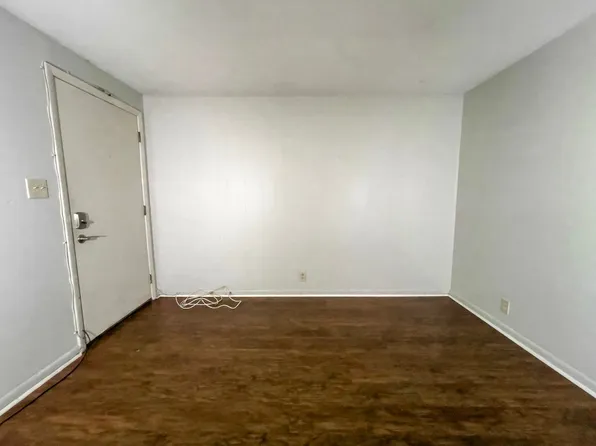 Sandalwood Apartments