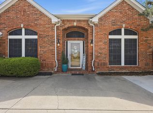 1917 Vintage Dr, Corinth, TX 76210