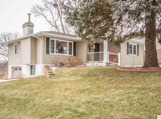 1505 Ruann Dr, Dubuque, IA 52001