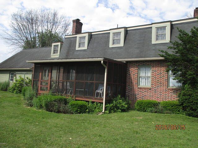 2nd image of 27 Gregory Ave