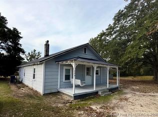499 Bullard Pit Cir, Autryville, NC 28318