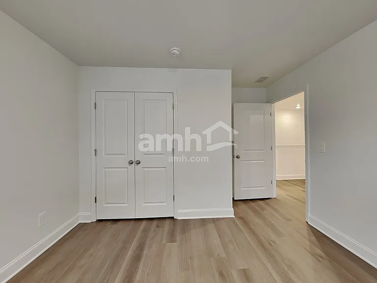 314 Golucke Way — Photo 18