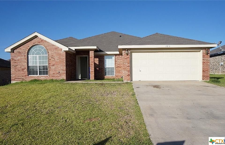 1st image of 2613 Curtis Dr