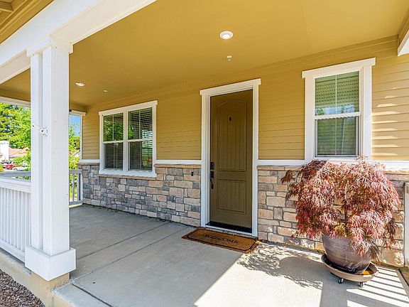 3rd image of 8732 Fehler Lane