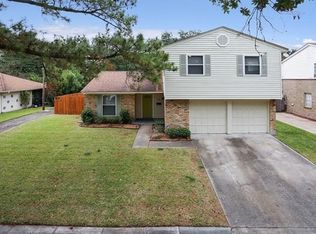 5800 Durbridge Dr, New Orleans, LA 70131