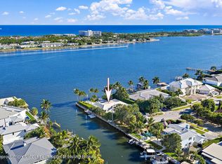 2204 Notre Dame Dr, Lake Worth, FL 33460