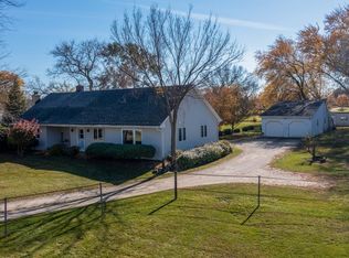 18733 W State Line Rd, Antioch, IL 60002