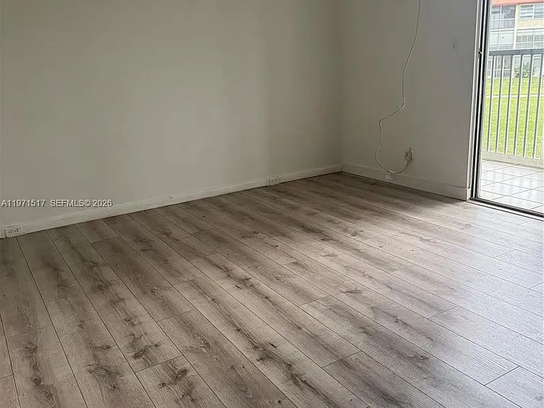 200 SW 132nd Way #207L — Photo 37