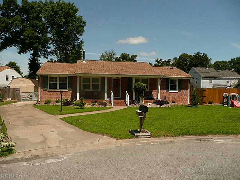 1st image of 3604 Deerfield Dr