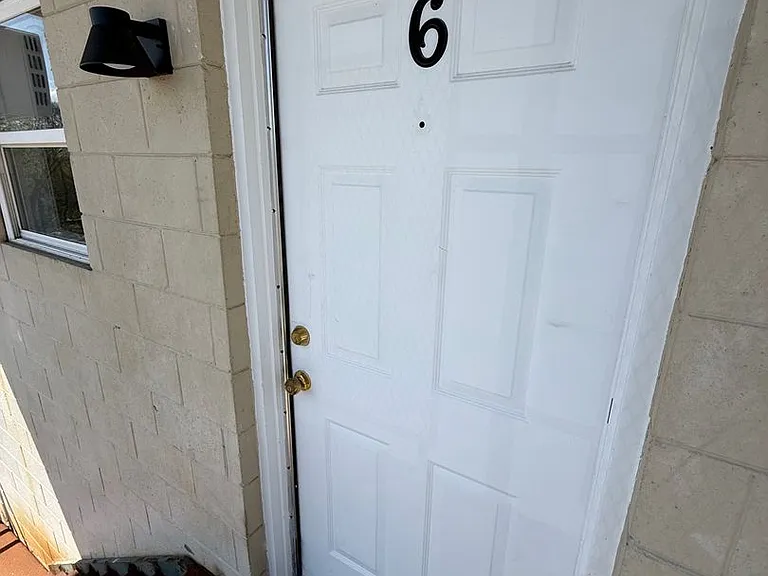 626 Power St — Photo 19