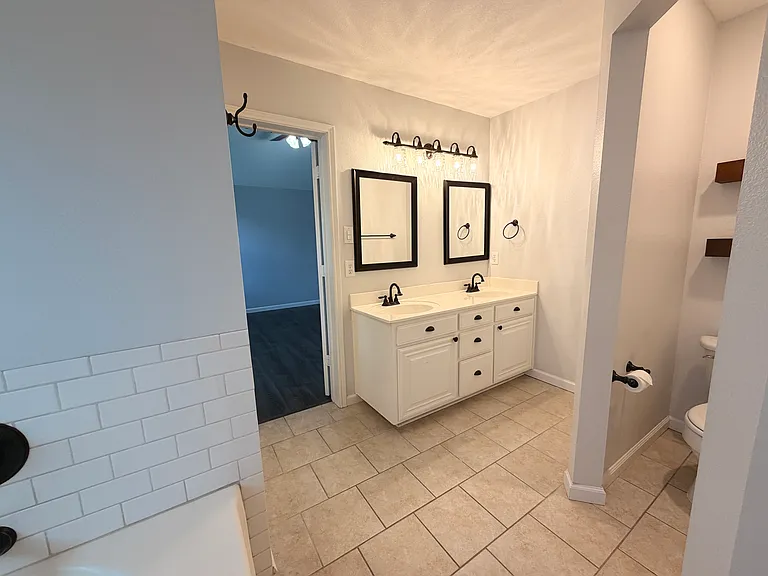 2002 Sword Fish Dr — Photo 16