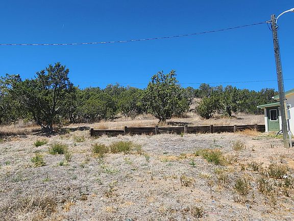 3rd image of 34B Skyline Dr