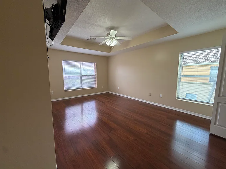 274 River Bluff Ln — Photo 19
