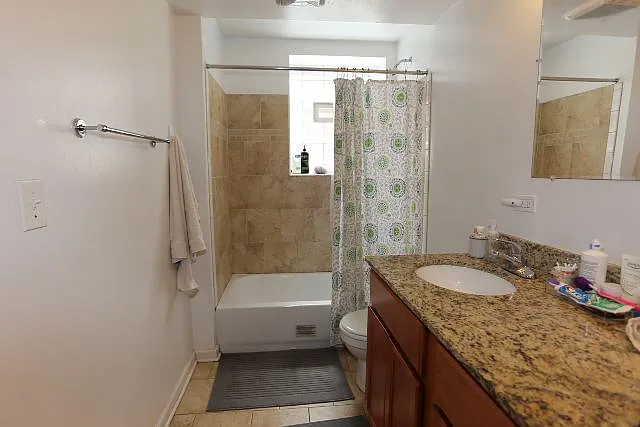 2513 N Southport Ave #6H — Photo 18