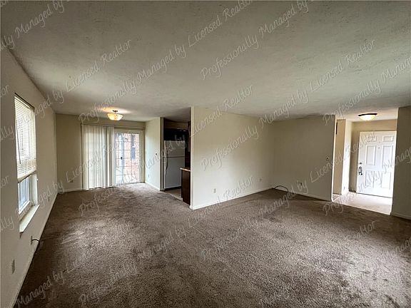 3rd image of 8390 Washington Village Dr
