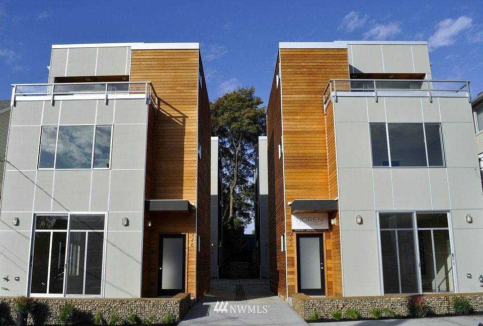 1st image of 924 A NW 52nd Street